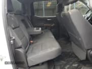 ✅ 2019 Chevrolet Silverado 1500 RST • VIN: 1GCUYEED8KZ115947 • Lot: 46761774. Wystawiony na Copart z przebiegiem 131 431 mil. Bezpłatny archiwum sprzedaży aukcyjnych z USA i szczegółowy raport historii pojazdu na DreamBid. Zdjęcie 10.