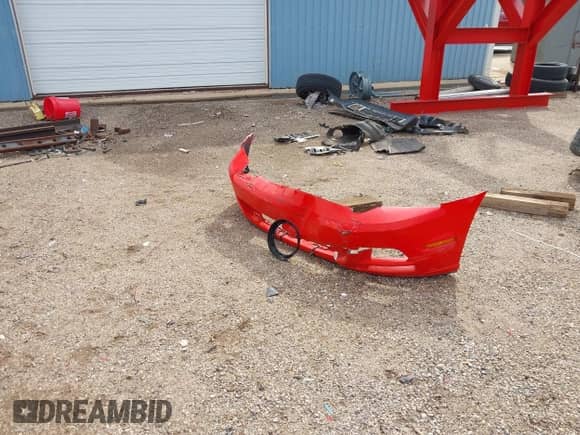 2014 Ford Mustang V6 с VIN 1ZVBP8EMXE5245569, выставлен на аукционе IAAI как лот 43398061 с пробегом Не указан миль и . История ставок и продаж доступна на DreamBid. Изображение 12.