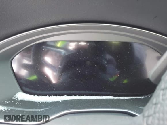 ✅ 2024 Audi Q5 S line Premium Plus • VIN: WA1E2AFY5R2138471 • Lot: 41570372. Wystawiony na IAAI z przebiegiem Nie podano. Bezpłatny archiwum sprzedaży aukcyjnych z USA i szczegółowy raport historii pojazdu na DreamBid. Zdjęcie 7.