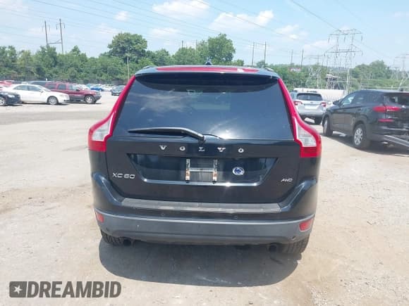 ✅ 2011 Volvo XC60 3.2L • VIN: YV4940DZ2B2190098 • Лот: 42835807. Опубликован ранее на IAAI с пробегом 166 490 миль. Бесплатный доступ к архиву аукционных продаж из США и подробный отчёт об истории автомобиля на DreamBid. Изображение 17.
