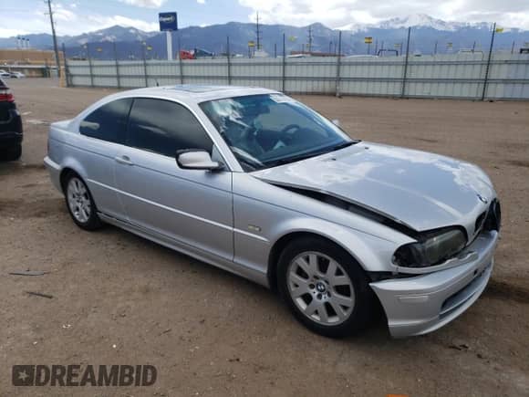 2000 BMW 3 Series 323Ci с VIN WBABM3341YJN62022, выставлен на аукционе Copart как лот 53943414 с пробегом 208 047 миль миль и Списание • Salvage title. История ставок и продаж доступна на DreamBid. Изображение 4.