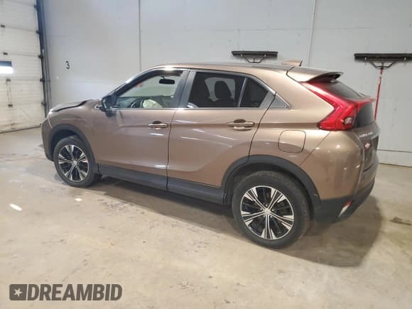 ✅ 2020 Mitsubishi Eclipse Cross ES • VIN: JA4AT3AA5LZ607042 • Lot: 68654365. Wystawiony na Copart z przebiegiem 108 630 mil. Bezpłatny archiwum sprzedaży aukcyjnych z USA i szczegółowy raport historii pojazdu na DreamBid. Zdjęcie 2.