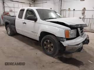 2008 GMC Sierra 1500 SLT с VIN 2GTEK19J381323234, выставлен на аукционе IAAI как лот 40741314 с пробегом 100 279 миль миль и . История ставок и продаж доступна на DreamBid. Изображение 1.