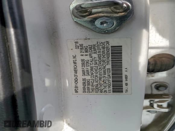 ✅ 2018 Honda Accord LX • VIN: 1HGCV1F12JA112235 • Лот: 94321645. Опубликован ранее на Copart с пробегом Не указан. Бесплатный доступ к архиву аукционных продаж из США и подробный отчёт об истории автомобиля на DreamBid. Изображение 12.