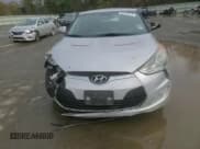 ✅ 2013 Hyundai Veloster w/Black Int • VIN: KMHTC6AD8DU151185 • Lot: 85415014. Wystawiony na Copart z przebiegiem 133 203 mil. Bezpłatny archiwum sprzedaży aukcyjnych z USA i szczegółowy raport historii pojazdu na DreamBid. Zdjęcie 11.