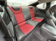 ✅ 2011 Hyundai Genesis Coupe Grand Touring • VIN: KMHHU6KH5BU061431 • Lot: 53547875. Wystawiony na Copart z przebiegiem 61 839 mil. Bezpłatny archiwum sprzedaży aukcyjnych z USA i szczegółowy raport historii pojazdu na DreamBid. Zdjęcie 6.