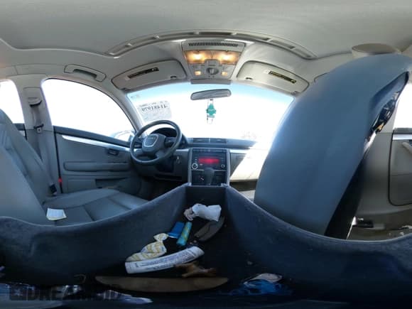 ✅ 2008 Audi A4 2.0T • VIN: WAUAF78E28A086538 • Lot: 41481979. Wystawiony na IAAI z przebiegiem 162 926 mil. Bezpłatny archiwum sprzedaży aukcyjnych z USA i szczegółowy raport historii pojazdu na DreamBid. Zdjęcie 18.