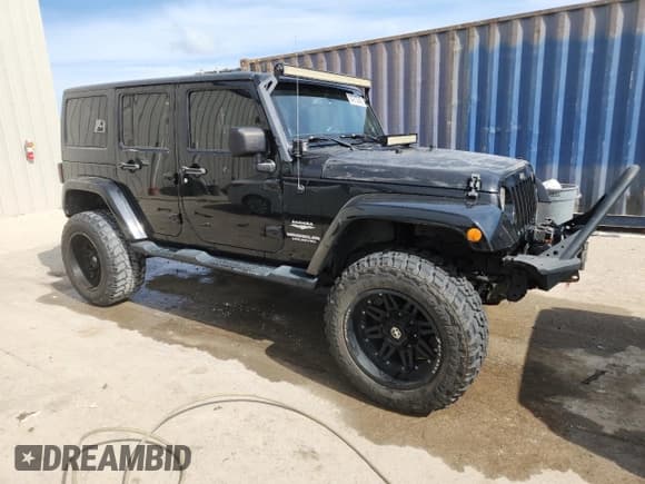 ✅ 2013 Jeep Wrangler Unlimited Sahara • VIN: 1C4BJWEG4DL698616 • Лот: 84913545. Опубликован ранее на Copart с пробегом 119 085 миль. Бесплатный доступ к архиву аукционных продаж из США и подробный отчёт об истории автомобиля на DreamBid. Изображение 4.