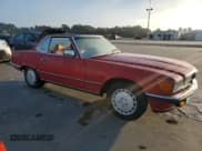 ✅ 1986 Mercedes-Benz SL • VIN: WDB1070461A036937 • Лот: 77156424. Опубликован ранее на Copart с пробегом 56 187 миль. Бесплатный доступ к архиву аукционных продаж из США и подробный отчёт об истории автомобиля на DreamBid. Изображение 4.