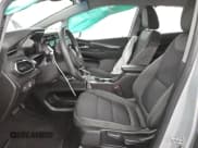 ✅ 2023 Chevrolet Bolt EV 1LT • VIN: 1G1FW6S05P4196814 • Lot: 74000304. Wystawiony na Copart z przebiegiem 26 293 mil. Bezpłatny archiwum sprzedaży aukcyjnych z USA i szczegółowy raport historii pojazdu na DreamBid. Zdjęcie 7.