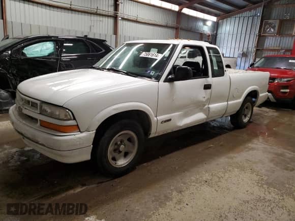1997 Chevrolet S-10 LS z VIN 1GCCS19XXV8107806, wystawiony jako Copart lot #75861614 z przebiegiem 176 121 mil mil oraz Szkoda całkowita • Salvage title. Historia ofert i sprzedaży dostępna na DreamBid. Obrazek 1.