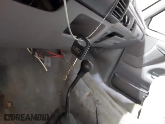 ✅ 1995 Ford F-250 • VIN: 1FTHX26HXSKA81524 • Лот: 41947116. Опубликован ранее на IAAI с пробегом Не указан. Бесплатный доступ к архиву аукционных продаж из США и подробный отчёт об истории автомобиля на DreamBid. Изображение 11.