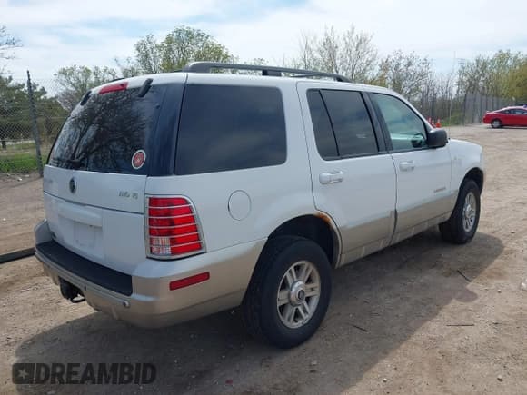 ✅ 2002 Mercury Mountaineer • VIN: 4M2ZU86W32ZJ21765 • Лот: 42209425. Опубликован ранее на IAAI с пробегом 135 090 миль. Бесплатный доступ к архиву аукционных продаж из США и подробный отчёт об истории автомобиля на DreamBid. Изображение 4.