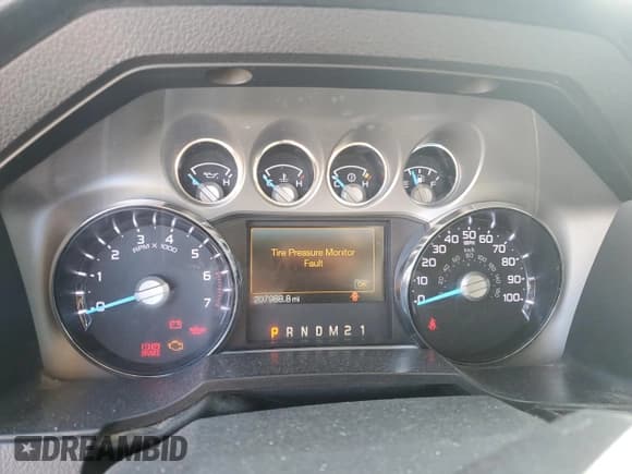 ✅ 2016 Ford F-250 Lariat • VIN: 1FT7W2B68GED07813 • Lot: 85824515. Listed on Copart with 207,988 mi. Free auction sales archive from the USA and detailed vehicle history report at DreamBid. Image 9.