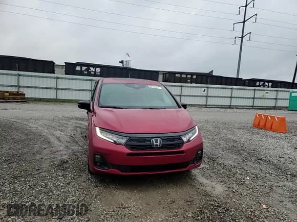 ✅ 2025 Honda Odyssey Sport-L • VIN: 5FNRL6H74SB088848 • Lot: 92198615. Listed on Copart with 2,871 mi. Free auction sales archive from the USA and detailed vehicle history report at DreamBid. Image 14.