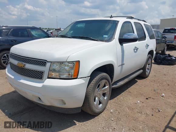 ✅ 2007 Chevrolet Tahoe LT • VIN: 1GNFC13017R340760 • Lot: 42937164. Listed on IAAI with 194,920 mi. Free auction sales archive from the USA and detailed vehicle history report at DreamBid. Image 2.