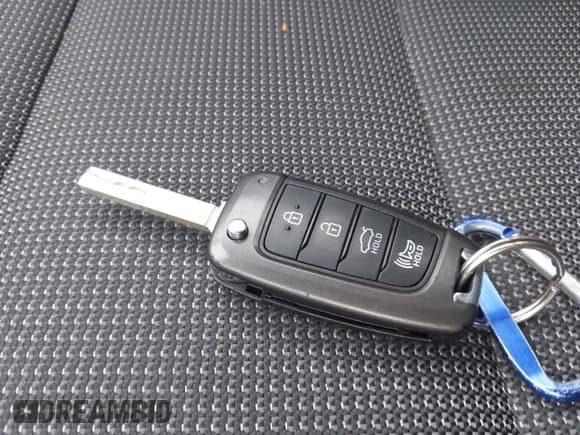 ✅ 2020 Hyundai Accent SE • VIN: 3KPC24A67LE125672 • Лот: 41518362. Опубликован ранее на IAAI с пробегом 85 797 миль. Бесплатный доступ к архиву аукционных продаж из США и подробный отчёт об истории автомобиля на DreamBid. Изображение 11.