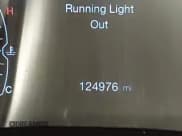 ✅ 2018 Jeep Compass Latitude • VIN: 3C4NJDBB2JT402261 • Lot: 43663748. Listed on IAAI with 124,976 mi. Free auction sales archive from the USA and detailed vehicle history report at DreamBid. Image 15.