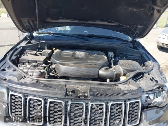 ✅ 2019 Jeep Grand Cherokee Upland • VIN: 1C4RJFAG1KC771703 • Lot: 43091265. Listed on IAAI with 110,345 mi. Free auction sales archive from the USA and detailed vehicle history report at DreamBid. Image 10.