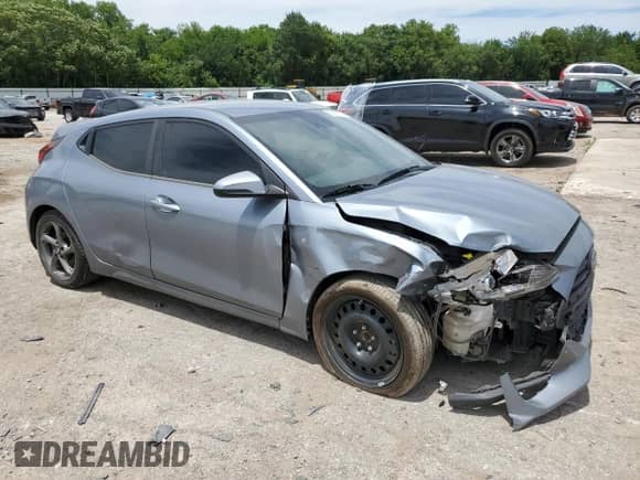 2019 Hyundai Veloster Premium z VIN KMHTG6AF4KU003196, wystawiony jako Copart lot #58080574 z przebiegiem 90 384 mil mil oraz Szkoda całkowita • Salvage title. Historia ofert i sprzedaży dostępna na DreamBid. Obrazek 4.