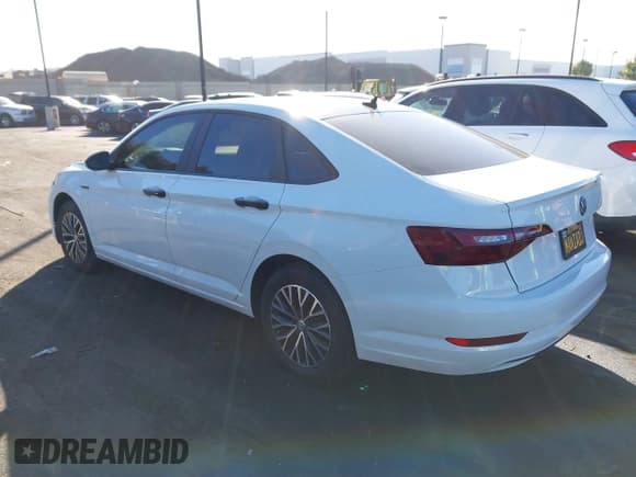 ✅ 2020 Volkswagen Jetta S • VIN: 3VWCB7BU7LM063613 • Лот: 43491740. Опубликован ранее на IAAI с пробегом 38 793 миль. Бесплатный доступ к архиву аукционных продаж из США и подробный отчёт об истории автомобиля на DreamBid. Изображение 14.
