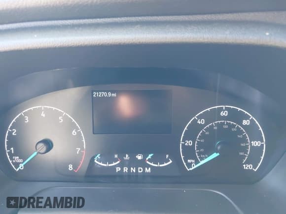 ✅ 2023 Ford Transit Cargo • VIN: 1FTBR2Y82PKB23785 • Lot: 43510153. Wystawiony na IAAI z przebiegiem 21 270 mil. Bezpłatny archiwum sprzedaży aukcyjnych z USA i szczegółowy raport historii pojazdu na DreamBid. Zdjęcie 7.