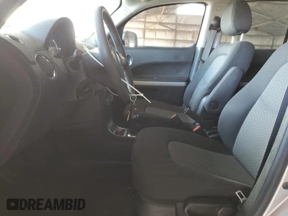 ✅ 2008 Chevrolet HHR LS • VIN: 3GNDA13D08S561913 • Lot: 87645225. Listed on Copart with 90,890 mi. Free auction sales archive from the USA and detailed vehicle history report at DreamBid. Image 7.