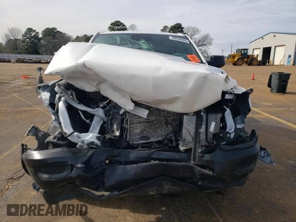 2023 Ram 1500 Tradesman z VIN 1C6RRENT3PN579230, wystawiony jako Copart lot #88556905 z przebiegiem 33 699 mil mil oraz Szkoda całkowita • Salvage title. Historia ofert i sprzedaży dostępna na DreamBid. Obrazek 5.