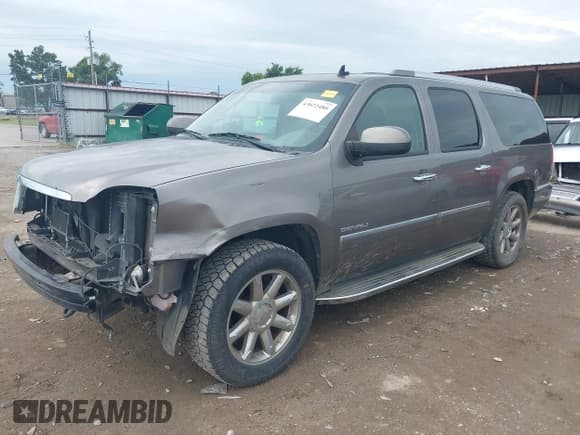 ✅ 2011 GMC Yukon XL Denali • VIN: 1GKS1MEF7BR234441 • Lot: 43022480. Listed on IAAI with 194,241 mi. Free auction sales archive from the USA and detailed vehicle history report at DreamBid. Image 2.