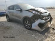 ✅ 2020 Kia Sportage LX • VIN: KNDPM3AC7L7642983 • Лот: 89859245. Опубликован ранее на Copart с пробегом 85 271 миль. Бесплатный доступ к архиву аукционных продаж из США и подробный отчёт об истории автомобиля на DreamBid. Изображение 4.