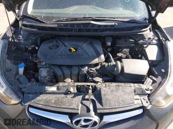 ✅ 2016 Hyundai Elantra SE • VIN: 5NPDH4AE5GH722668 • Lot: 41643385. Listed on IAAI with 174,999 mi. Free auction sales archive from the USA and detailed vehicle history report at DreamBid. Image 10.