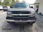 2005 Chevrolet Silverado 1500 LS z VIN 1GCEK19T35E177042, wystawiony jako Copart lot #70956164 z przebiegiem 84 434 mil mil oraz Czysty tytuł • Clean title. Historia ofert i sprzedaży dostępna na DreamBid. Obrazek 5.
