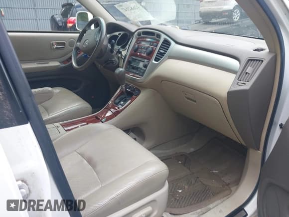 ✅ 2007 Toyota Highlander w/3rd Row • VIN: JTEEP21A870213949 • Lot: 42682147. Wystawiony na IAAI z przebiegiem 157 310 mil. Bezpłatny archiwum sprzedaży aukcyjnych z USA i szczegółowy raport historii pojazdu na DreamBid. Zdjęcie 5.