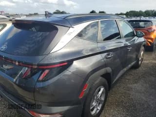 ✅ 2023 Hyundai Tucson SEL • VIN: 5NMJB3AE2PH266513 • Lot: 74870054. Wystawiony na Copart z przebiegiem 4 108 mil. Bezpłatny archiwum sprzedaży aukcyjnych z USA i szczegółowy raport historii pojazdu na DreamBid. Zdjęcie 3.