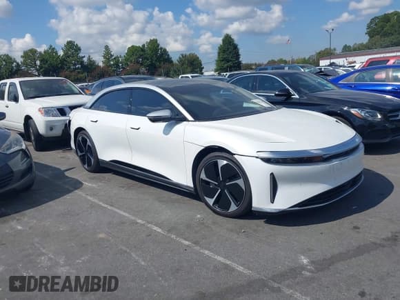 ✅ 2023 Lucid Air Grand Touring • VIN: 50EA1GBAXPA004587 • Lot: 43204432. Listed on IAAI with 29,832 mi. Free auction sales archive from the USA and detailed vehicle history report at DreamBid. Image 1.
