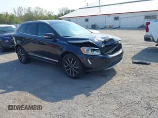 ✅ 2016 Volvo XC60 T6 • VIN: YV4902RK2G2839103 • Lot: 43428009. Wystawiony na IAAI z przebiegiem 174 840 mil. Bezpłatny archiwum sprzedaży aukcyjnych z USA i szczegółowy raport historii pojazdu na DreamBid. Zdjęcie 1.