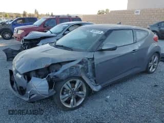 ✅ 2016 Hyundai Veloster • VIN: KMHTC6ADXGU292442 • Lot: 46952175. Wystawiony na Copart z przebiegiem 99 844 mil. Bezpłatny archiwum sprzedaży aukcyjnych z USA i szczegółowy raport historii pojazdu na DreamBid. Zdjęcie 1.