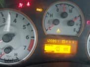 ✅ 2014 Nissan Titan Pro-4X • VIN: 1N6BA0ECXEN501915 • Lot: 42097967. Wystawiony na IAAI z przebiegiem 120 851 mil. Bezpłatny archiwum sprzedaży aukcyjnych z USA i szczegółowy raport historii pojazdu na DreamBid. Zdjęcie 15.