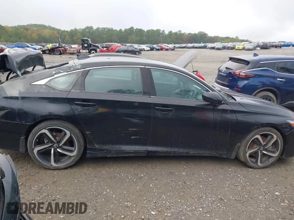 ✅ 2022 Honda Accord Sport • VIN: 1HGCV1F36NA021797 • Lot: 43362306. Listed on IAAI with 44,153 mi. Free auction sales archive from the USA and detailed vehicle history report at DreamBid. Image 12.