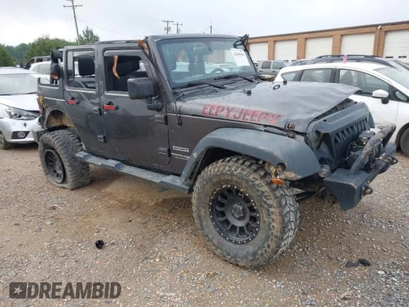 ✅ 2018 Jeep Wrangler Unlimited Sport S • VIN: 1C4BJWDG4JL825698 • Lot: 42680444. Wystawiony na IAAI z przebiegiem 69 184 mil. Bezpłatny archiwum sprzedaży aukcyjnych z USA i szczegółowy raport historii pojazdu na DreamBid. Zdjęcie 1.
