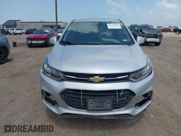 ✅ 2021 Chevrolet Trax LS • VIN: KL7CJKSB4MB301642 • Lot: 42396345. Listed on IAAI with 114,745 mi. Free auction sales archive from the USA and detailed vehicle history report at DreamBid. Image 12.