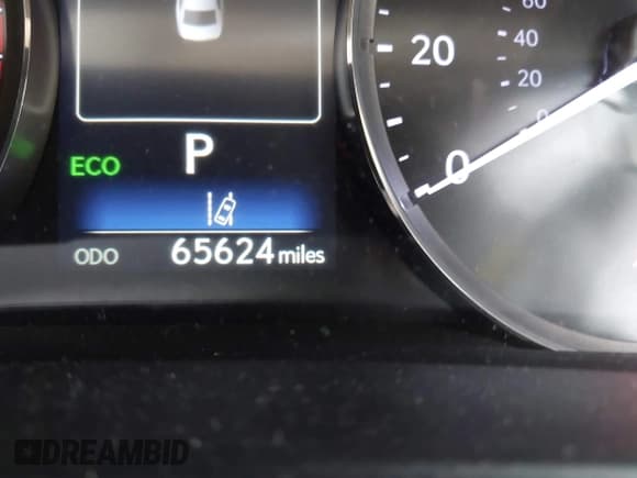 ✅ 2017 Lexus IS 200t • VIN: JTHBA1D24H5050064 • Lot: 43039594. Wystawiony na IAAI z przebiegiem 65 624 mil. Bezpłatny archiwum sprzedaży aukcyjnych z USA i szczegółowy raport historii pojazdu na DreamBid. Zdjęcie 15.