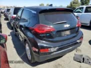 ✅ 2017 Chevrolet Bolt EV LT • VIN: 1G1FW6S04H4138209 • Lot: 63685354. Wystawiony na Copart z przebiegiem 61 007 mil. Bezpłatny archiwum sprzedaży aukcyjnych z USA i szczegółowy raport historii pojazdu na DreamBid. Zdjęcie 2.