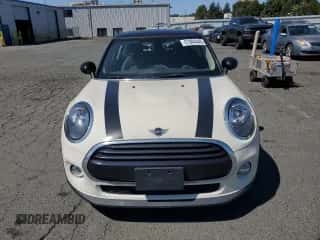 2019 MINI Hardtop Cooper with VIN WMWXP5C52K2H29767, listed as a Copart auction lot 61006445 with 50,212 mi miles and Salvage title. Bid and sale history available at DreamBid. Image 5.
