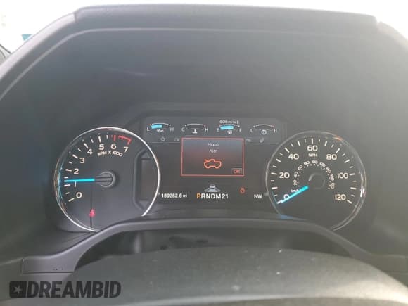 ✅ 2015 Ford F-150 XLT • VIN: 1FTEW1EF8FFA47466 • Lot: 82647085. Listed on Copart with 189,252 mi. Free auction sales archive from the USA and detailed vehicle history report at DreamBid. Image 9.