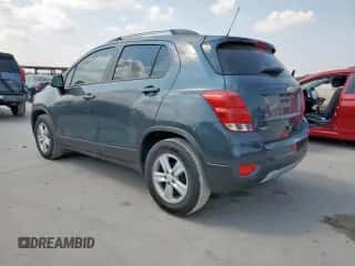 2021 Chevrolet Trax LT с VIN KL7CJLSB7MB327996, выставлен на аукционе Copart как лот 81400895 с пробегом 53 431 миль миль и Списание • Salvage title. История ставок и продаж доступна на DreamBid. Изображение 2.