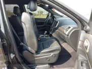 ✅ 2017 Jeep Grand Cherokee Limited • VIN: 1C4RJEBG3HC736176 • Lot: 43743018. Wystawiony na IAAI z przebiegiem 129 065 mil. Bezpłatny archiwum sprzedaży aukcyjnych z USA i szczegółowy raport historii pojazdu na DreamBid. Zdjęcie 5.