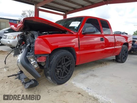 ✅ 2003 Chevrolet Silverado 1500 LS • VIN: 2GCEC19VX31183370 • Lot: 43361286. Listed on IAAI with 214,462 mi. Free auction sales archive from the USA and detailed vehicle history report at DreamBid. Image 18.