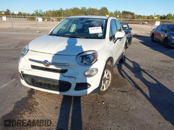 ✅ 2017 FIAT 500X Pop • VIN: ZFBCFXAB9HP611168 • Lot: 43653813. Wystawiony na IAAI z przebiegiem 76 824 mil. Bezpłatny archiwum sprzedaży aukcyjnych z USA i szczegółowy raport historii pojazdu na DreamBid. Zdjęcie 2.