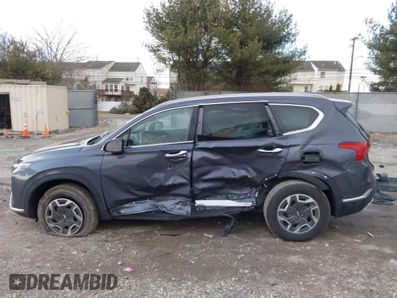 ✅ 2021 Hyundai Santa Fe Blue • VIN: KM8S2DA13MU013627 • Lot: 41630983. Listed on IAAI with 58,187 mi. Free auction sales archive from the USA and detailed vehicle history report at DreamBid. Image 14.